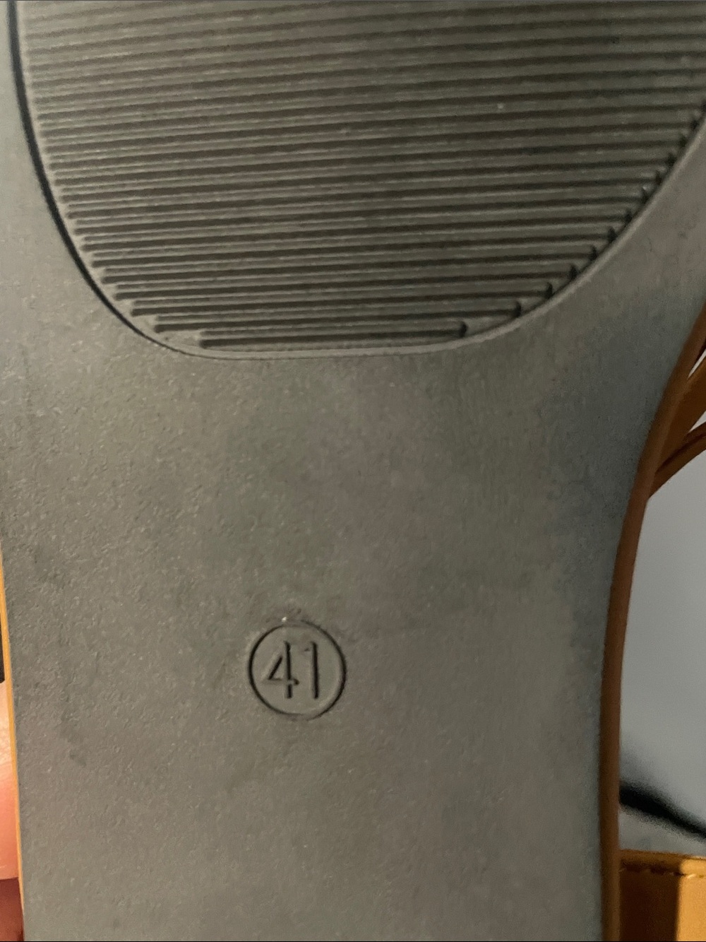 Women's Tan Heart-Detail Strappy Sandals NWOT - Picture 7 of 8